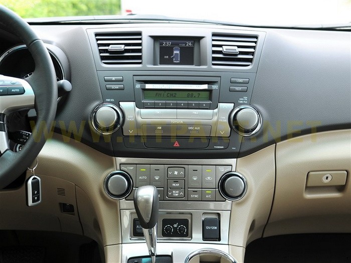 TOYOTA HIGH LANDER DVD-GPS